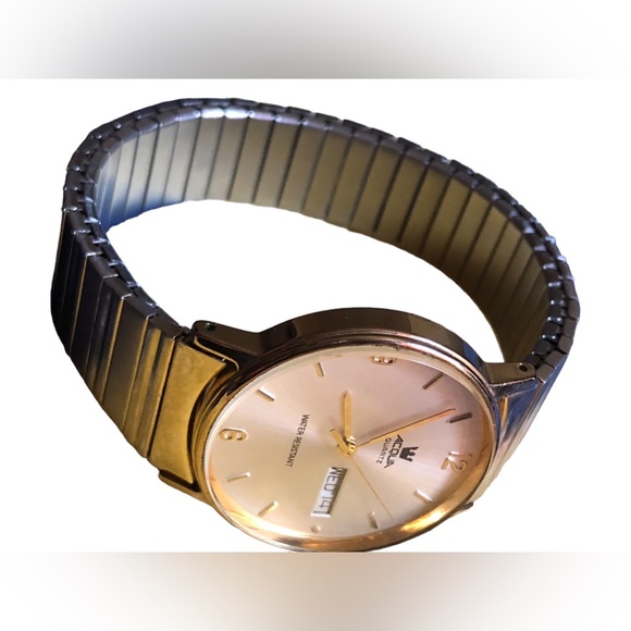 Vintage Mens Acqua/Timex Mechanical Date Watch RUNS NICE!! - Picture 2 of 6